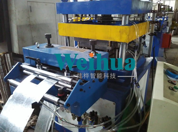 動(dòng)力箱自動(dòng)成型機(jī)  配電箱成型機(jī)