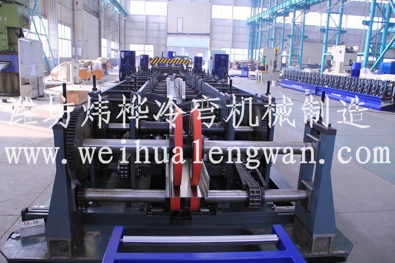 電纜橋架自動(dòng)流水線    